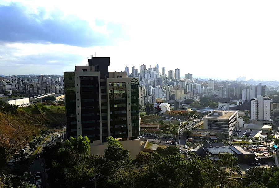 Da nova sede da Poros, a bela vista da capital mineira